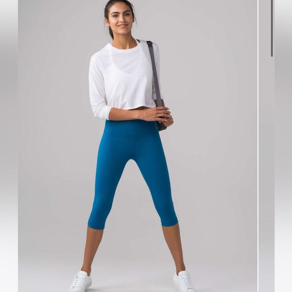 Lululemon Wunder Under Hi-Rise 1/2 Tight *Full-On Luxtreme 17" whirlpool size 14 - Picture 1 of 9